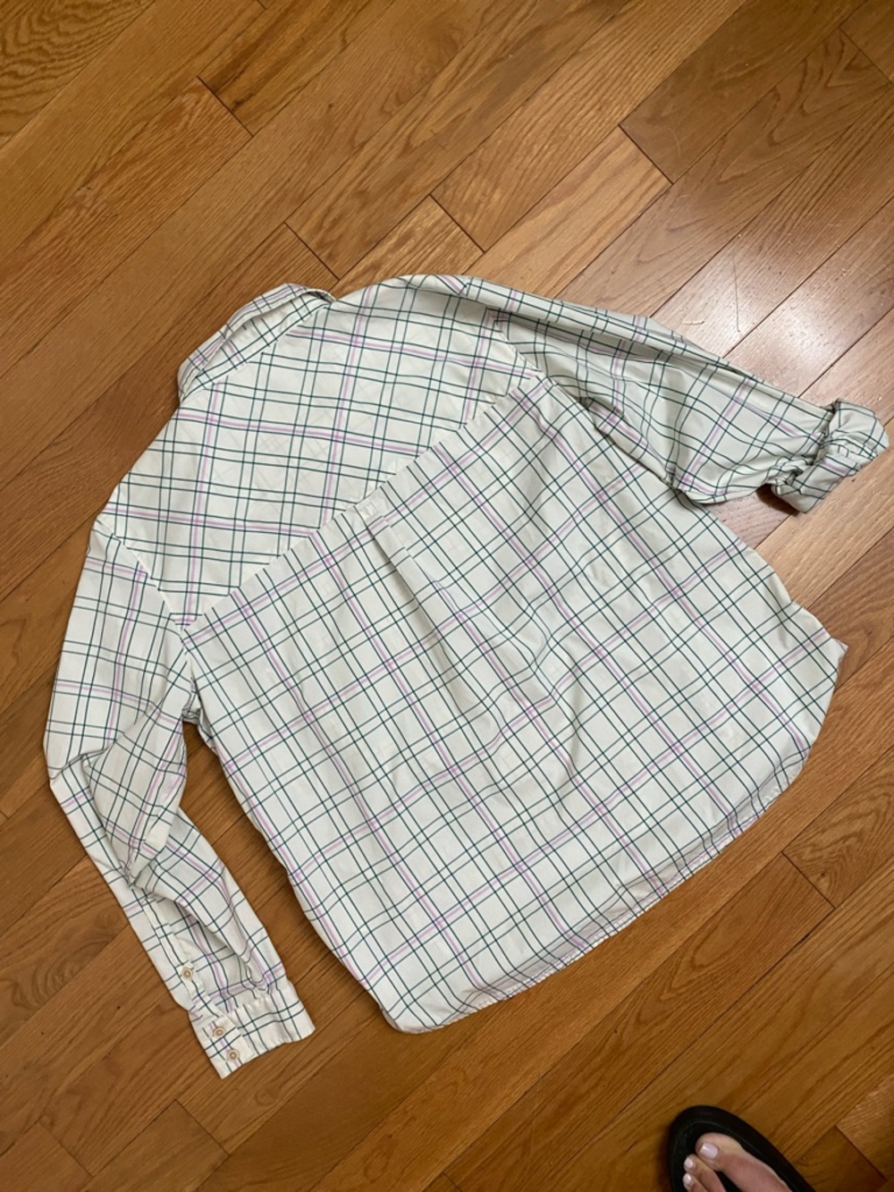 L.L. Bean Cream Plaid Button-Down Shirt with Green and Purple Lines - Picture 9 of 9